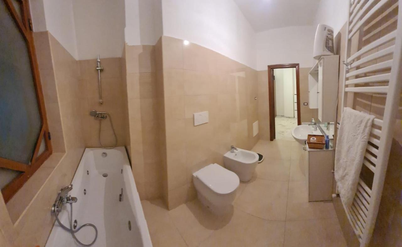 Apartament Casa Antonia Lecce Zewnętrze zdjęcie